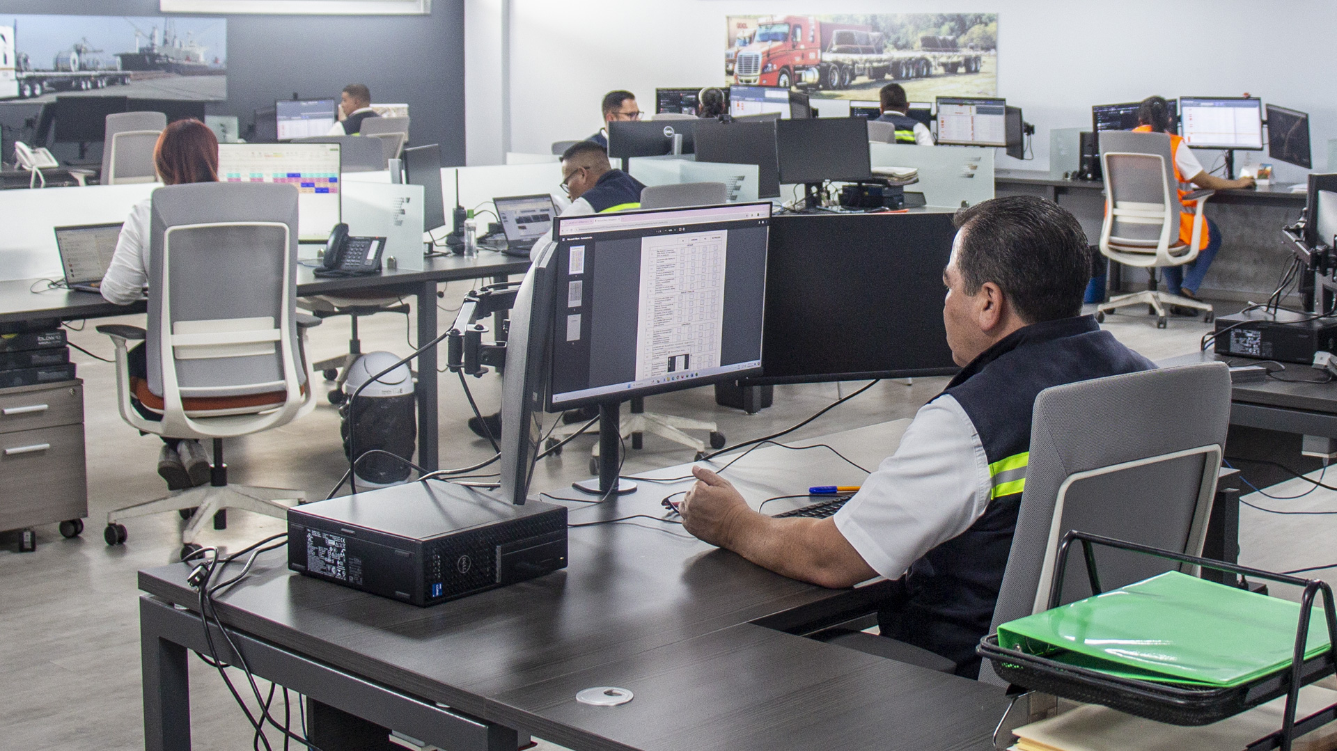 Worldwide freight services